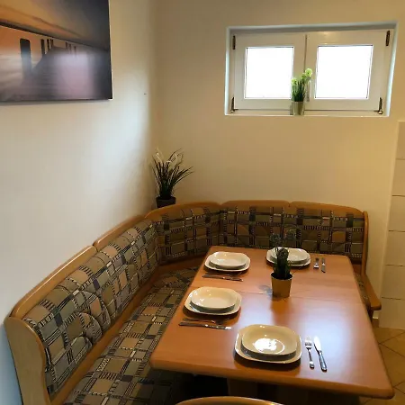 Ferienhaus Rossler Apartman *